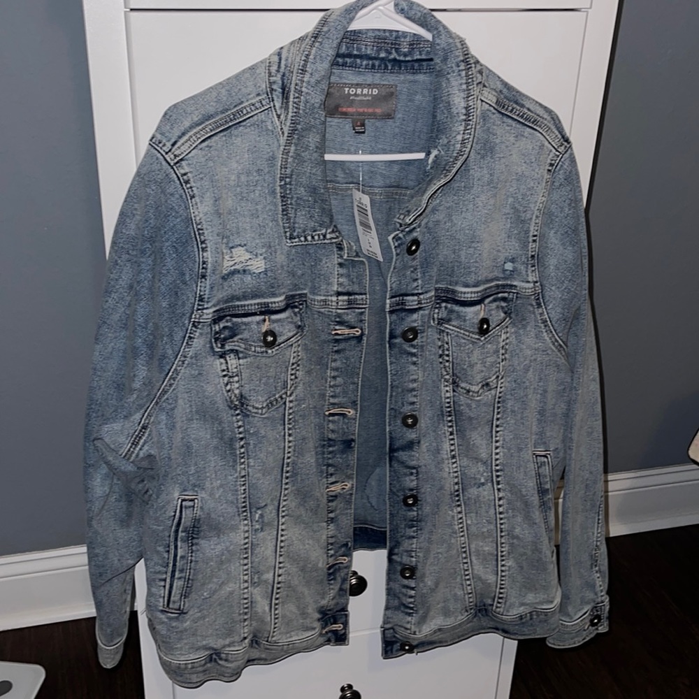 Brand new never worn Torrid Denim Jacket